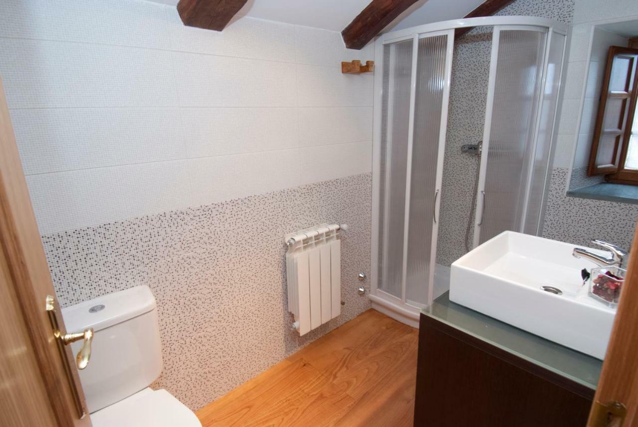 Apartamentos Rurales Tia Vicenta Santa Eulalia de Oscos Exteriör bild